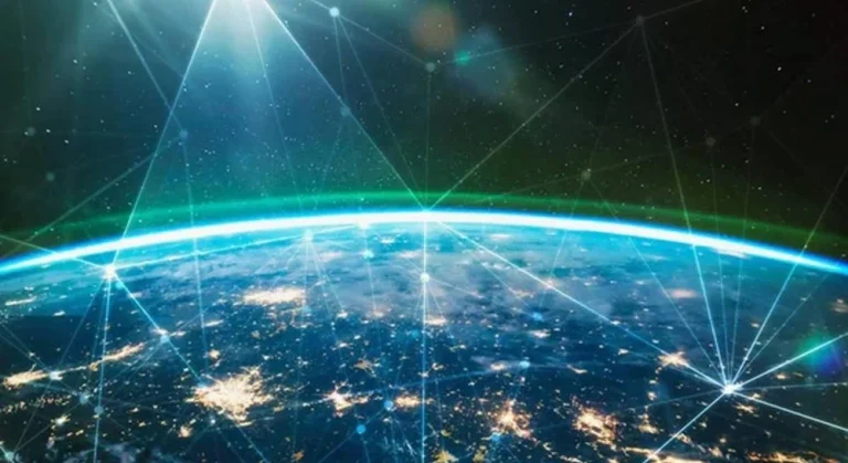 Супутники Маска почали «мацати» атмосферу: Starlink показав її щільність